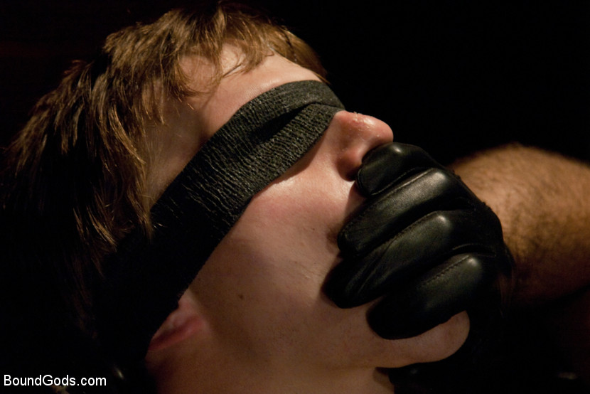 Severe gay sex officer puishing his victim and all like that! - XXXonXXX - Pic 2