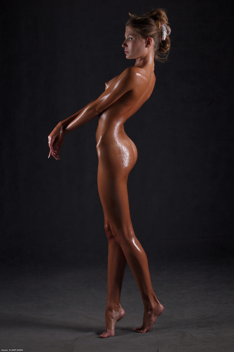 Awesome erotic cutie witj oiled up perfect  - XXX Dessert - Picture 13