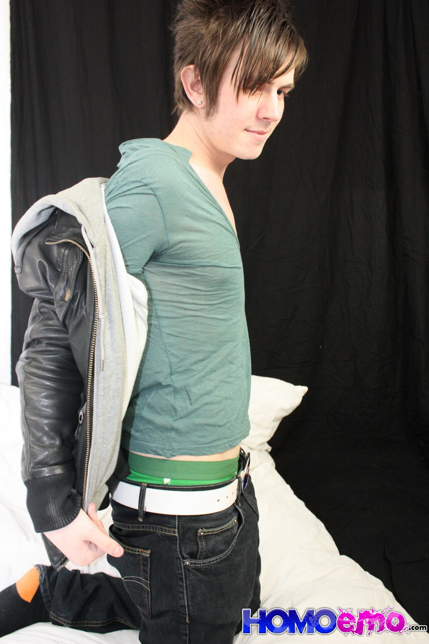 This is amazingly hot and frisky Gay Porn macho - XXXonXXX - Pic 2