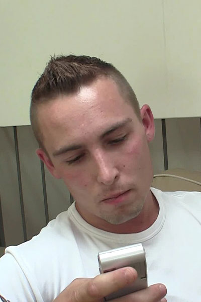 His cunt of a girlfriend cheated on him and - XXX Dessert - Picture 3