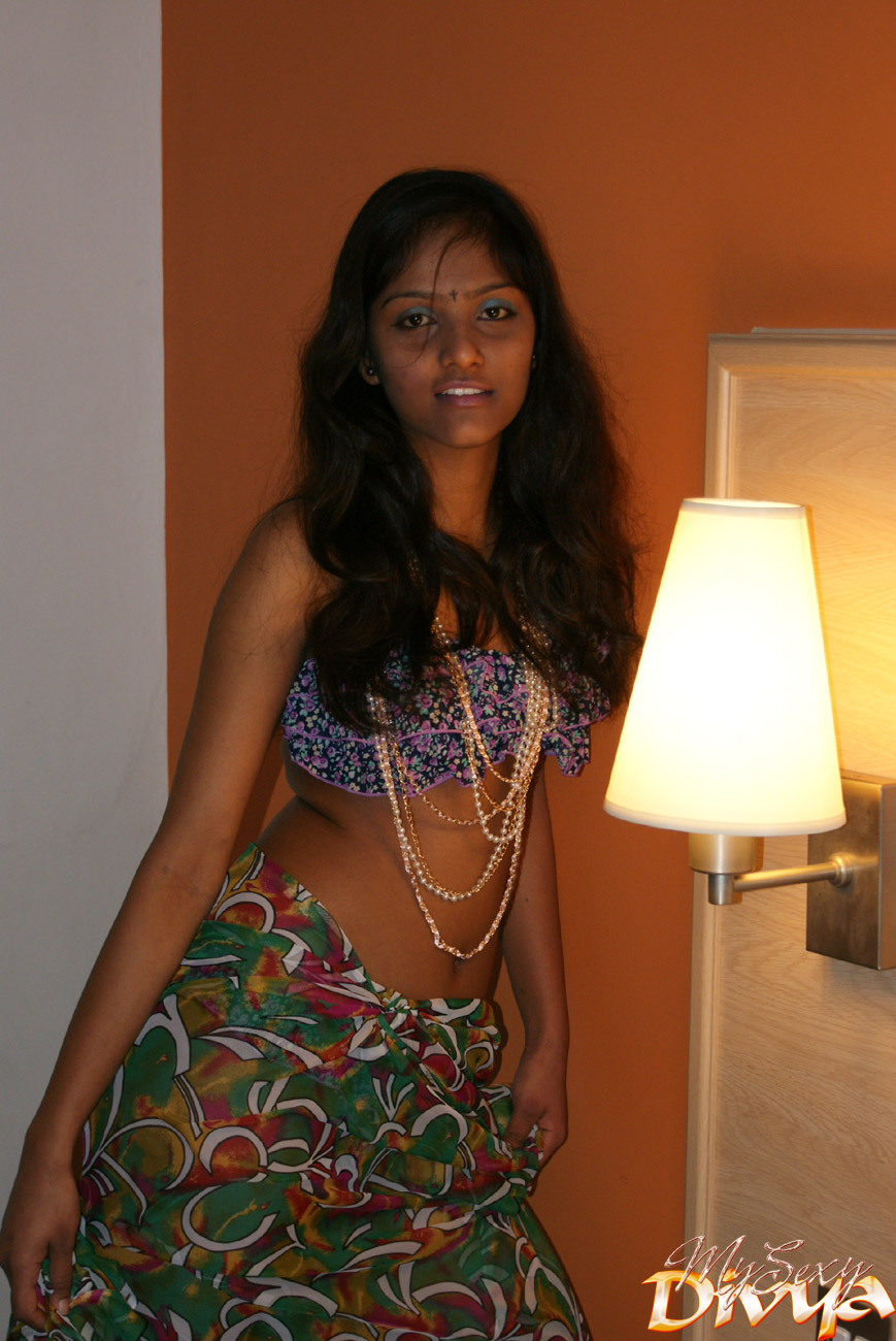 Sexy indian nymph taking off her lingerie a - XXX Dessert - Picture 6