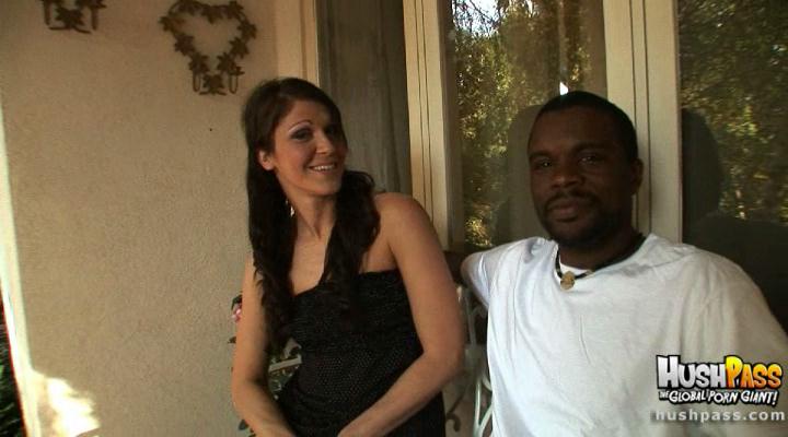 Slutty brunette mom gives deep throat blowj - XXX Dessert - Picture 2