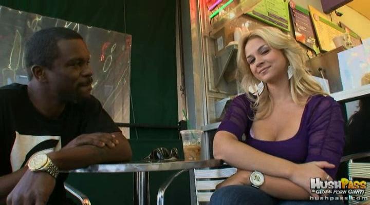 Gprgeous blonde whore enjoys jumping on a t - XXX Dessert - Picture 7