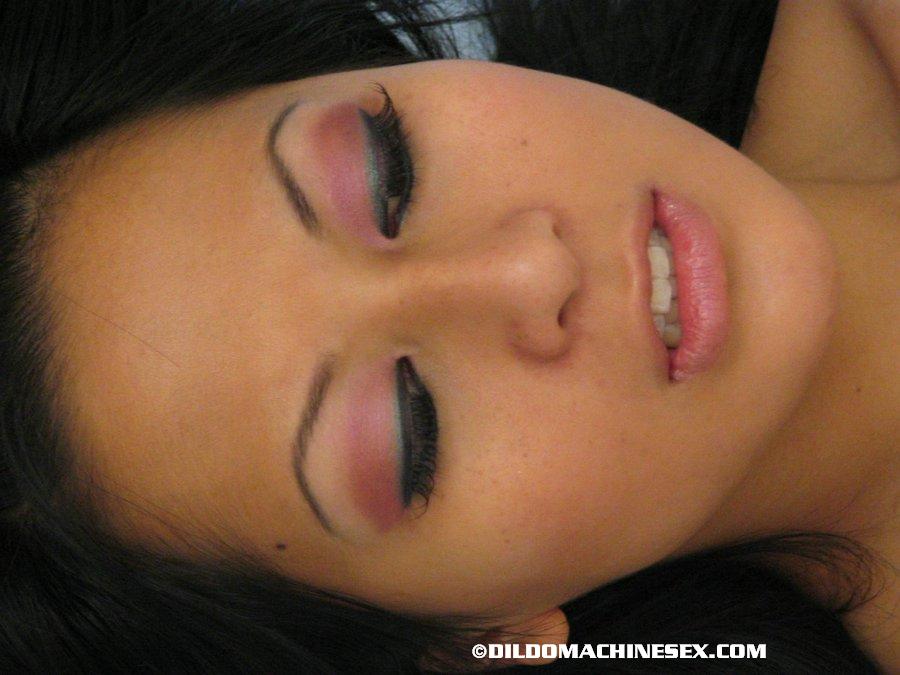 Tattoed darl haired stunner needs at least  - XXX Dessert - Picture 2