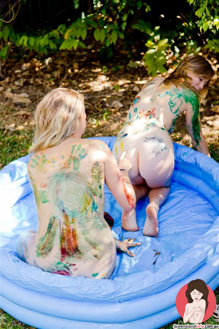 Hot teen chicks having fun with paints in t - XXX Dessert - Picture 8