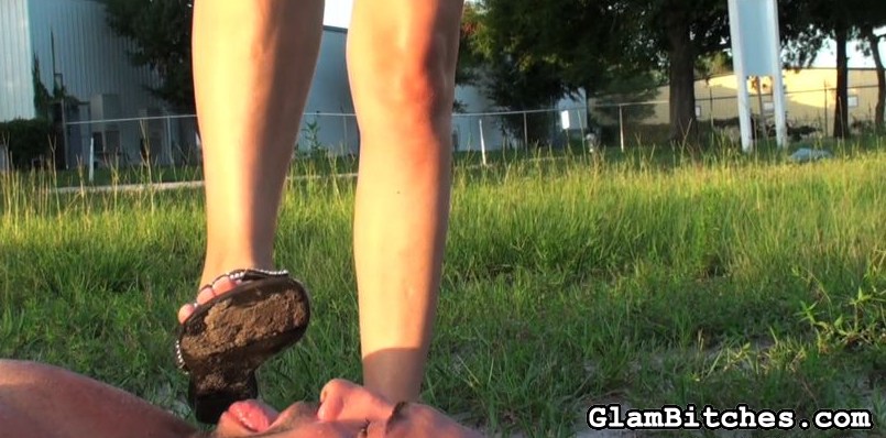 Brunette bitch stamping a poor dude's body  - XXX Dessert - Picture 15