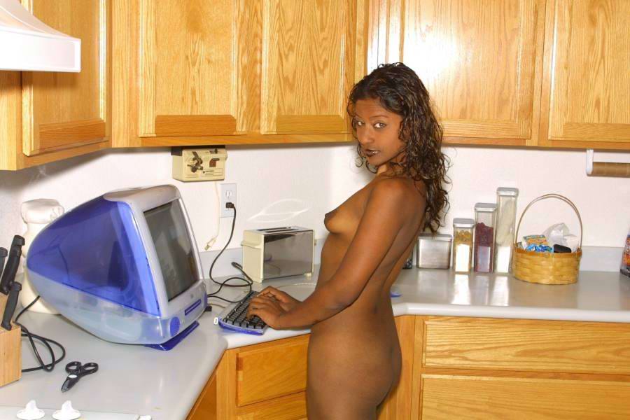 Gorgeous Indian Babe Small Tits Posing Nude - XXX Dessert - Picture 12