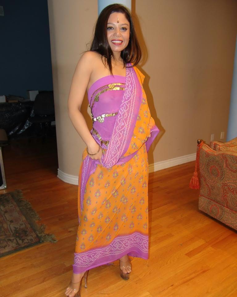 Indian Babe Sucking Fucked Missionary In Be - XXX Dessert - Picture 3