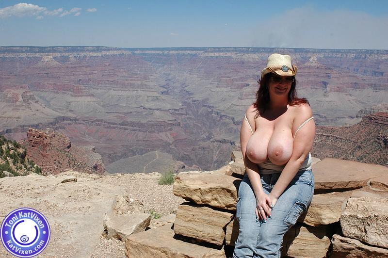 Toni KatVixen is a naughty cowgirl - XXX Dessert - Picture 7