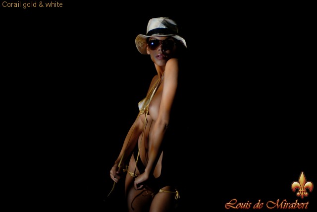 Lovely chick in gold bikini and a white hat - XXX Dessert - Picture 4