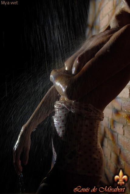 Lovely blonde girl in a polka-dot dress tak - XXX Dessert - Picture 6