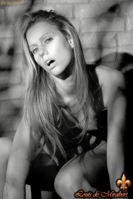 Wonderful artistic photo gallery with sexy  - XXX Dessert - Picture 4