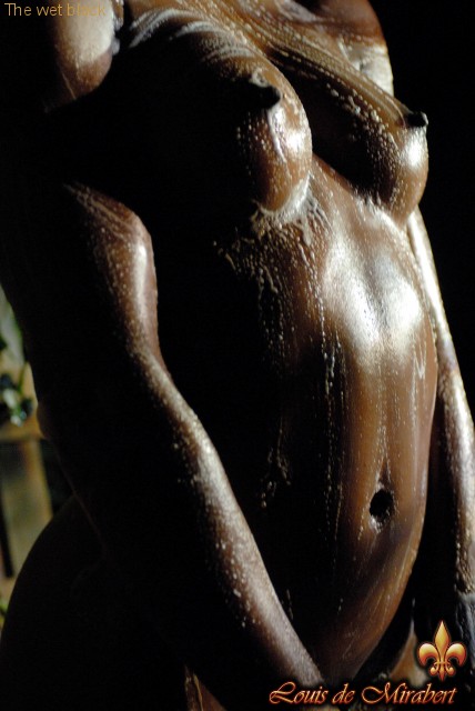 Bodacious ebony chick demonstrating her sex - XXX Dessert - Picture 6