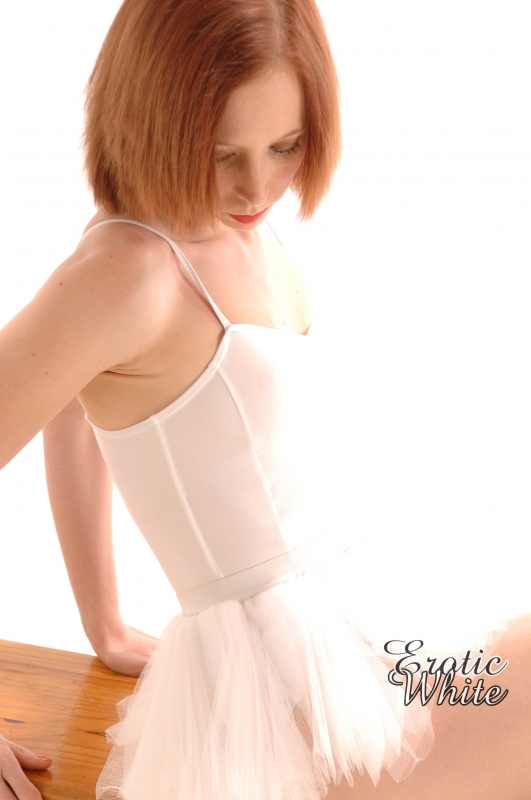 Lovely ginger ballerina in her - Sexy Women in Lingerie - Picture 5