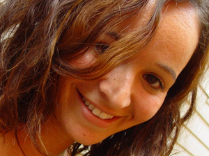 Cool chick in sunglasses shooting herself naked - XXXonXXX - Pic 6