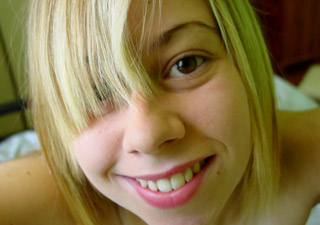 Blonde mature slut shooting herself naked on camera outdoors - XXXonXXX - Pic 2