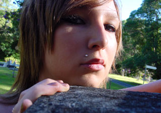 Hot ginger mom with red sexual lips shooting herself naked - XXXonXXX - Pic 3