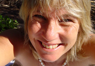 Long-haired blonde bitch shooting herself naked at the tree - XXXonXXX - Pic 6