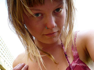 Blonde granny loves shooting herself naked to post to the Internet - XXXonXXX - Pic 2