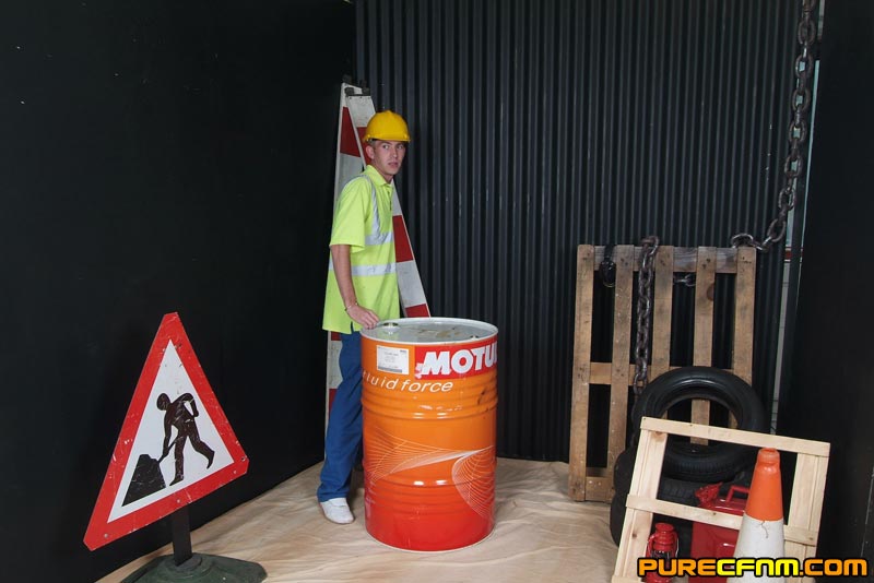 Dick construction handjobs by four horny go - XXX Dessert - Picture 3