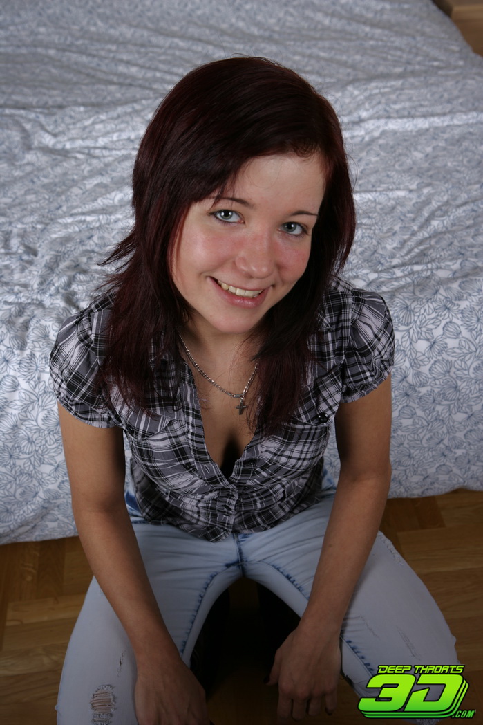 Smiling pretty young babe sucks dick and li - XXX Dessert - Picture 2