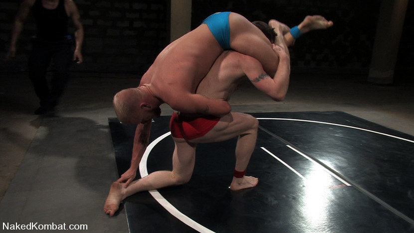 Stud gets ass banged doggystle after suckin - XXX Dessert - Picture 2