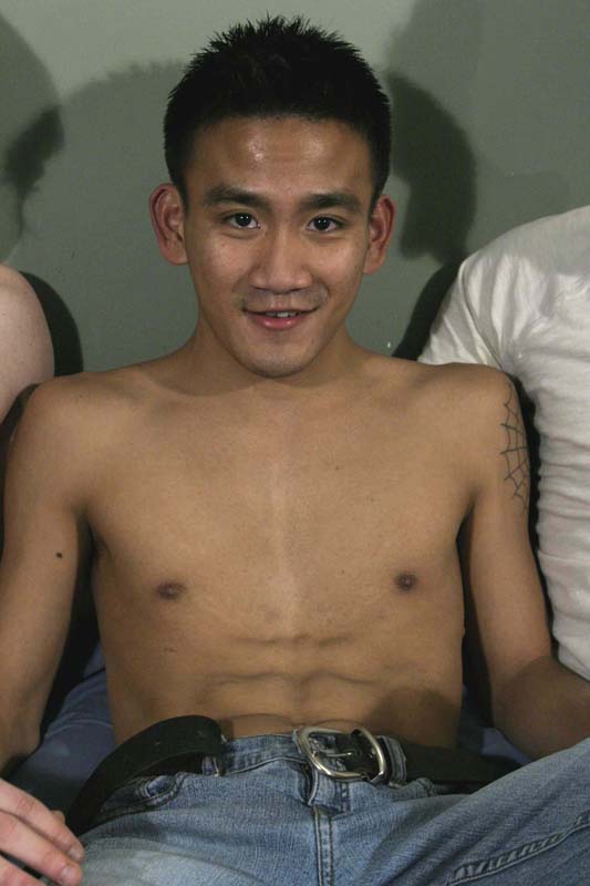 Horny Pilipino guy gets a taste of huge ame - XXX Dessert - Picture 1