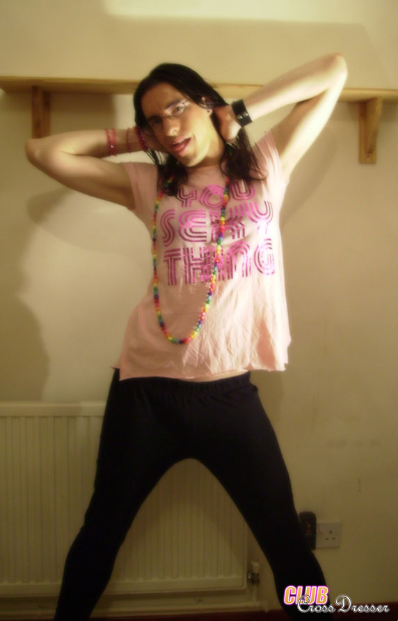 Bored male chick in glasses shows smooth as - XXX Dessert - Picture 4