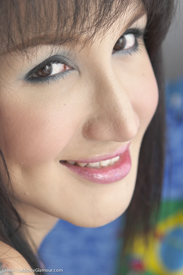 Tongue, tingling cock tip teaser. - XXX Dessert - Picture 3