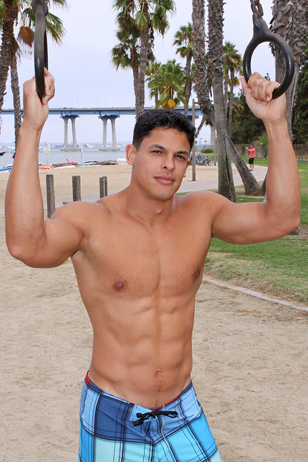 Muscular latino dude Carlos loves sport and - XXX Dessert - Picture 8