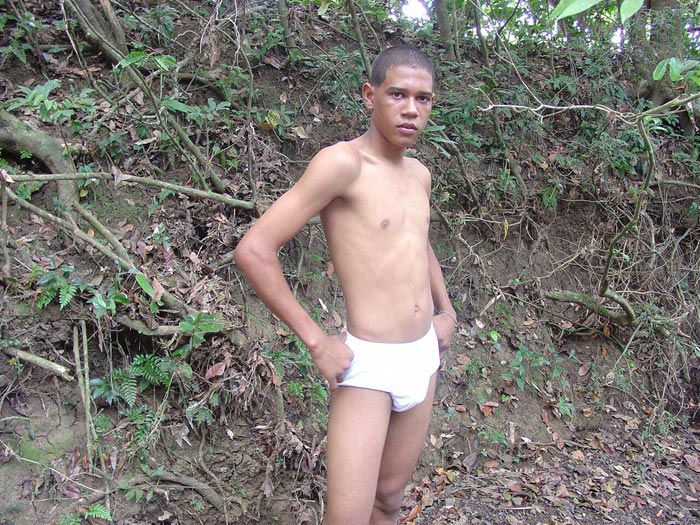 Randy latino twink exposes himself in all his naked lean splendor showing that he is hung like a horse - XXXonXXX - Pic 2