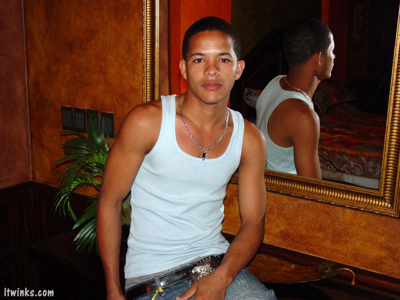 A dark lusty latino plays naked on the bed doing a demo on how to manipulate his nice thick cock and displaying a nice tight ass hole - XXXonXXX - Pic 2