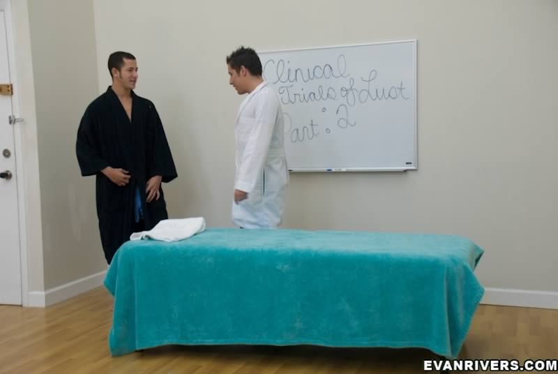 Evans plays naughty doctor as he takes cock - XXX Dessert - Picture 1