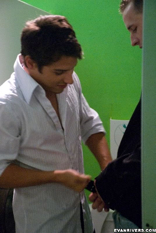 Guy meets at bar and visit the restroom for - XXX Dessert - Picture 7