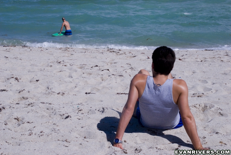 Hot day at the beach ends up with two guys  - XXX Dessert - Picture 2