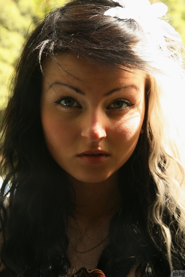 Wonderful tattooed teen posing topless with - XXX Dessert - Picture 5