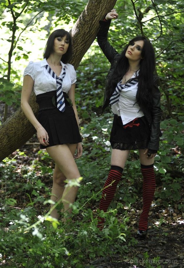 Two brunette bitches bully another student  - XXX Dessert - Picture 2
