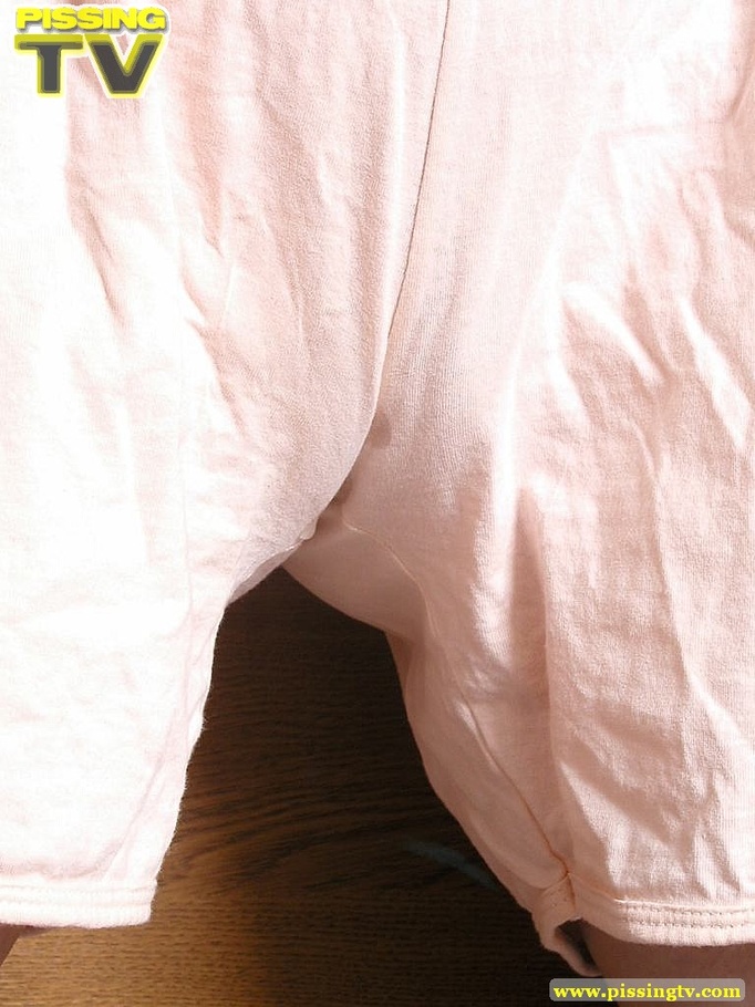 Innocent  blonde teen beauty pulls down her large pink trousers and just enjoyed pissing on them right there and then - XXXonXXX - Pic 6