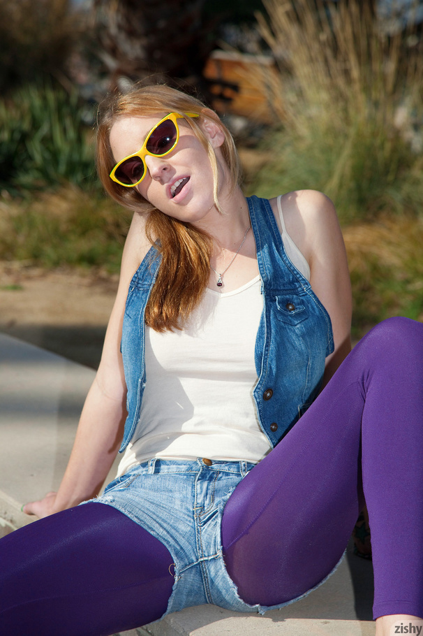 Naughty ginger teen in purple leggings enjo - XXX Dessert - Picture 1