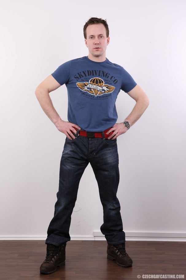 Sexy guy shows of massive meat piece - XXX Dessert - Picture 2