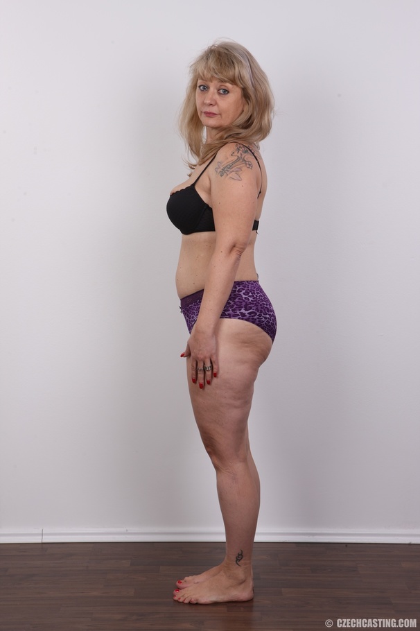 This dirty woman knows how to set your ball - XXX Dessert - Picture 5