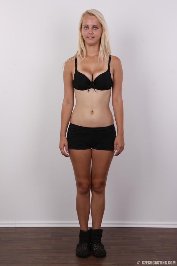 After a hot summer, blondie wants steamy in - XXX Dessert - Picture 4