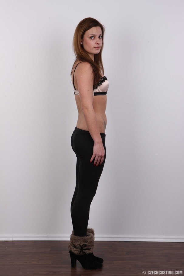 This hottie has a shy pussy that she's not  - XXX Dessert - Picture 6