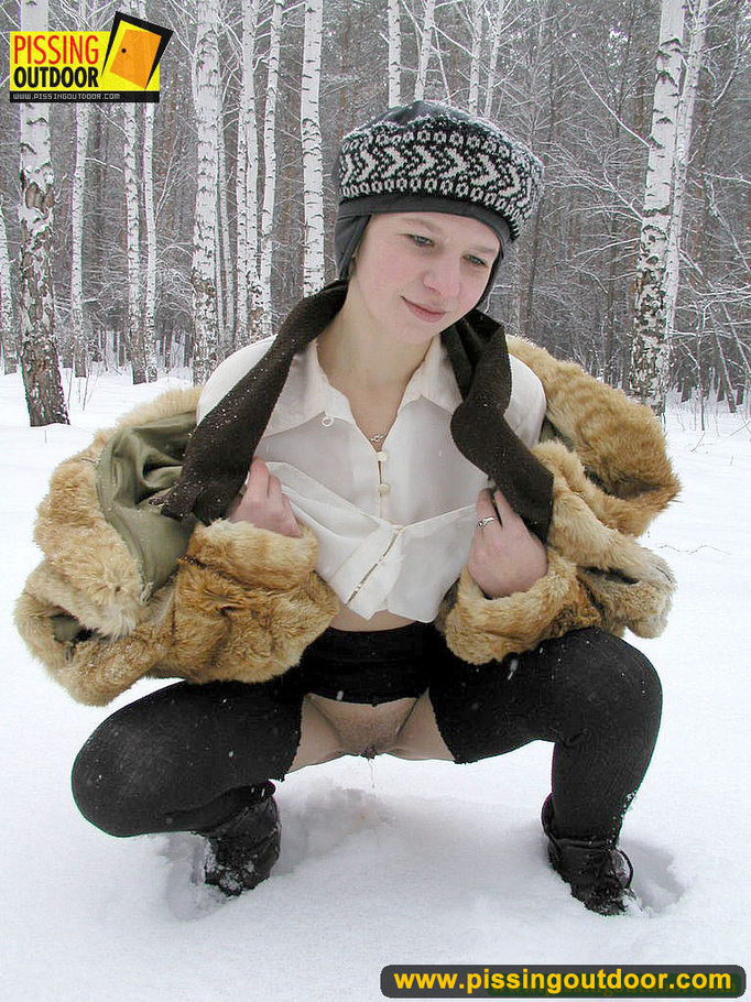 Cute white teen in fur coat, shirt and pantyhose takes an piss in the snow - XXXonXXX - Pic 11