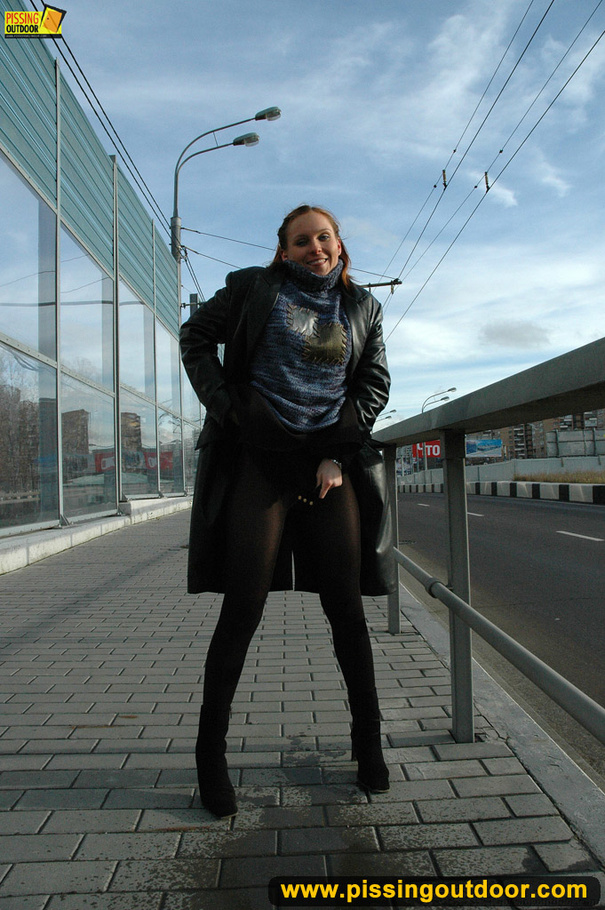 City babe cant wait to get home and bends down to piss right on the city streets - XXXonXXX - Pic 18
