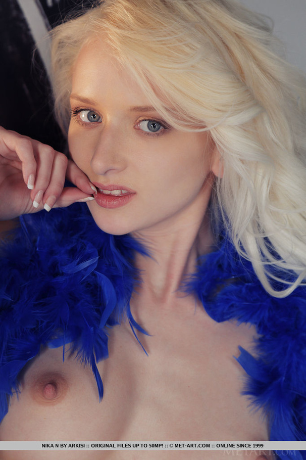 Innocent looking young sex model shows her  - XXX Dessert - Picture 18