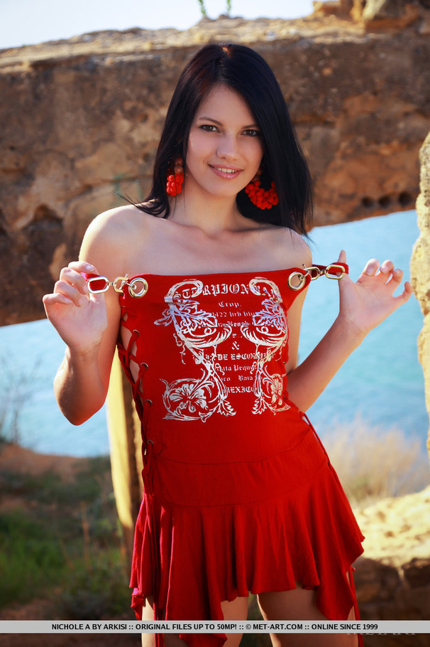 Hot passionate damsel shows class as she st - XXX Dessert - Picture 1