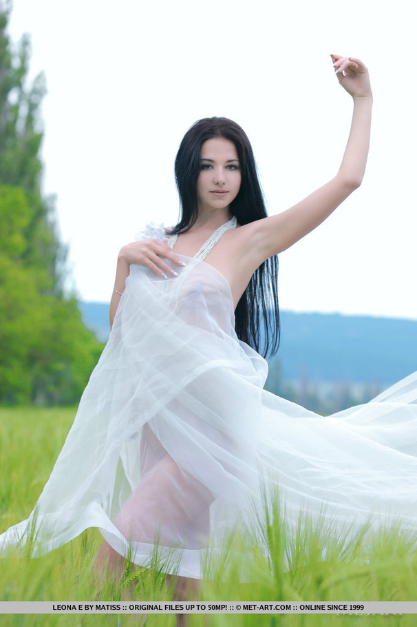 Horny sweet girl shows class as she models  - XXX Dessert - Picture 2