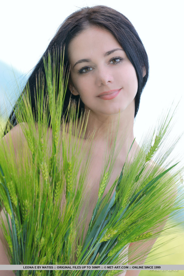 Horny sweet girl shows class as she models  - XXX Dessert - Picture 18