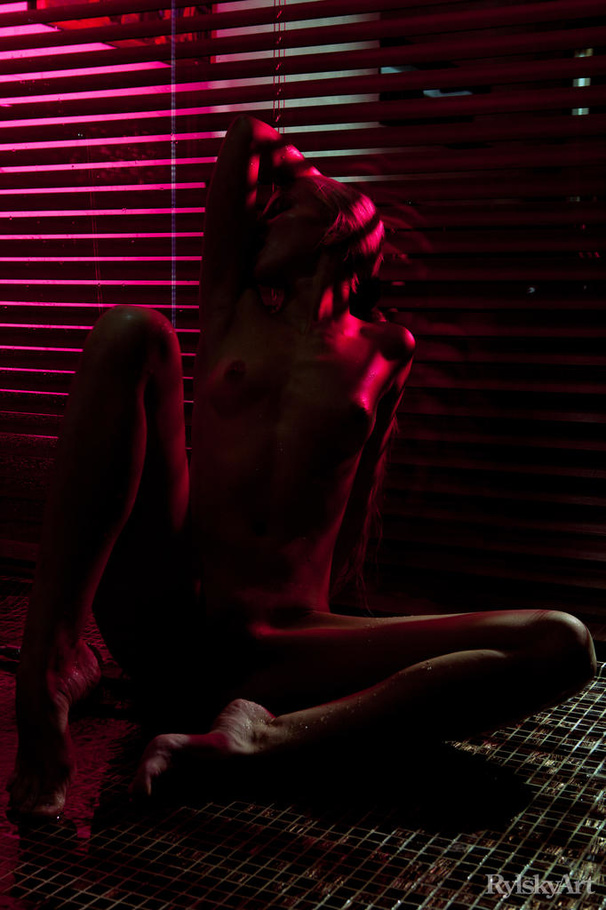 Blonde teen gal in a ponytail takes off her - XXX Dessert - Picture 14